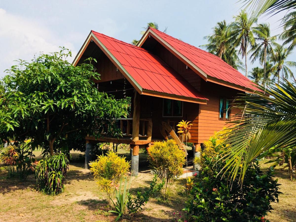 Gardenhomeresortkohjum Koh Jum Bagian luar foto